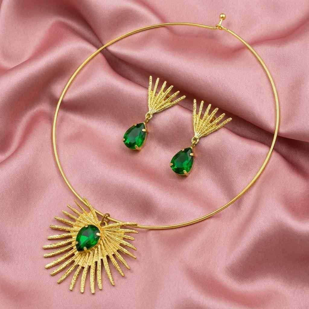 Set of Necklace and Earring