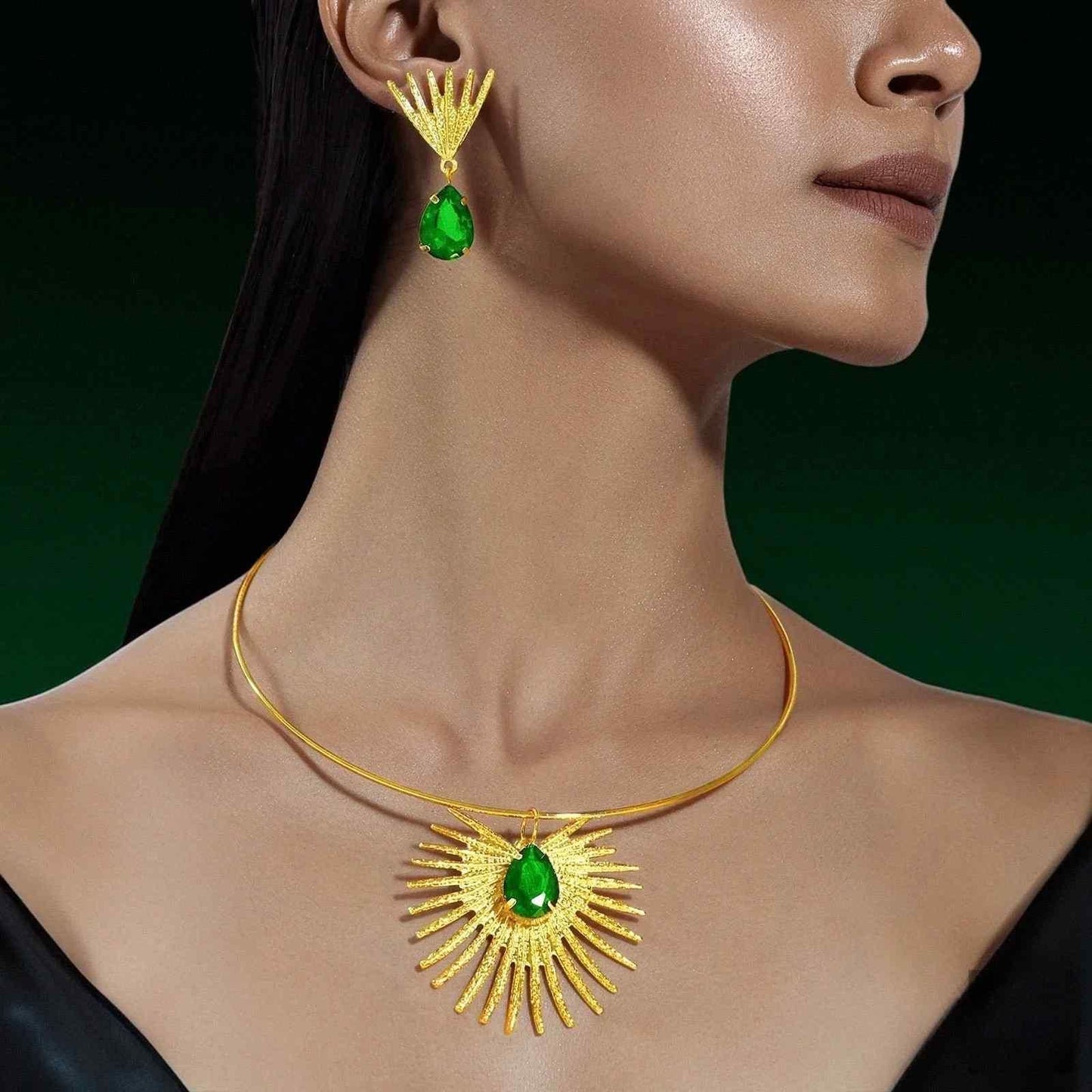 Set of Necklace and Earring